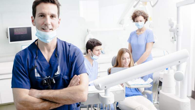 HconQ / Shutterstock.com