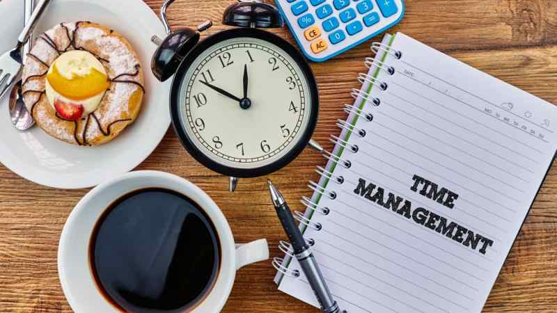 KAIZEN 333 / Shutterstock