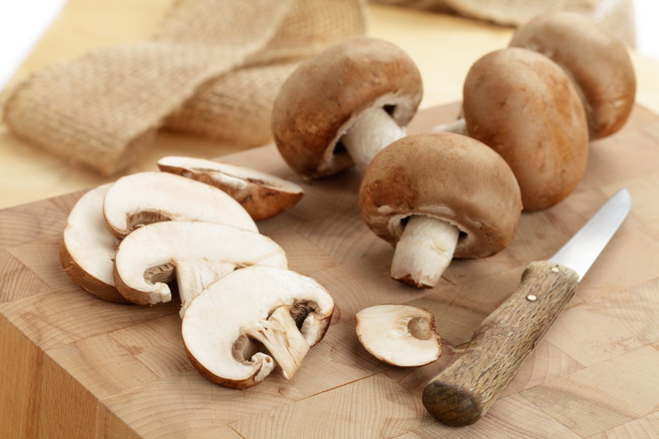 The Benefits of Eating Mushrooms Healthversed